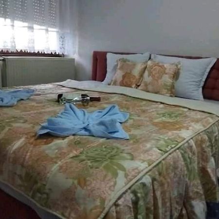 Villa Nikola โอครีด ภายนอก รูปภาพ
