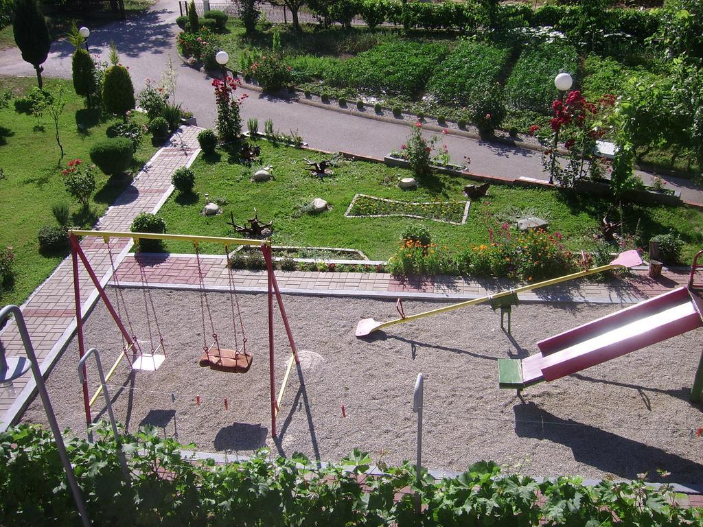 Villa Nikola โอครีด ภายนอก รูปภาพ